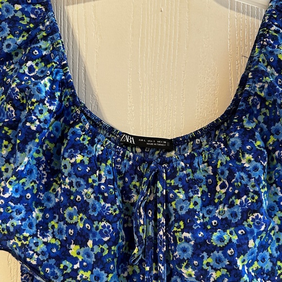 ZARA RUFFLED PRINT JUMPSUIT SIZE L - Picture 4 of 5